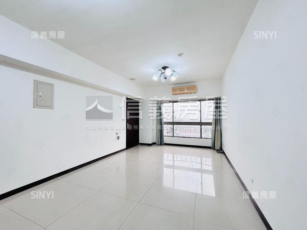 捷運Ａ１７對面３房房屋室內格局與周邊環境