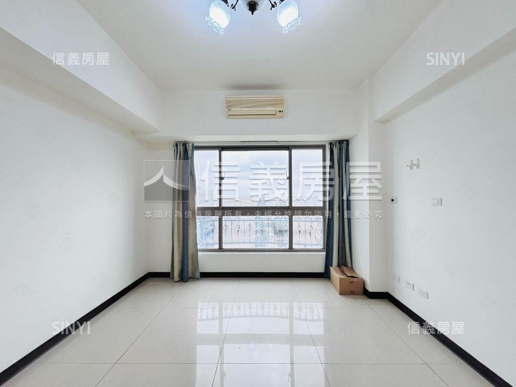 捷運Ａ１７對面３房房屋室內格局與周邊環境