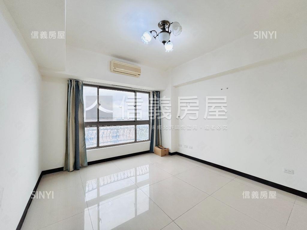 捷運Ａ１７對面３房房屋室內格局與周邊環境