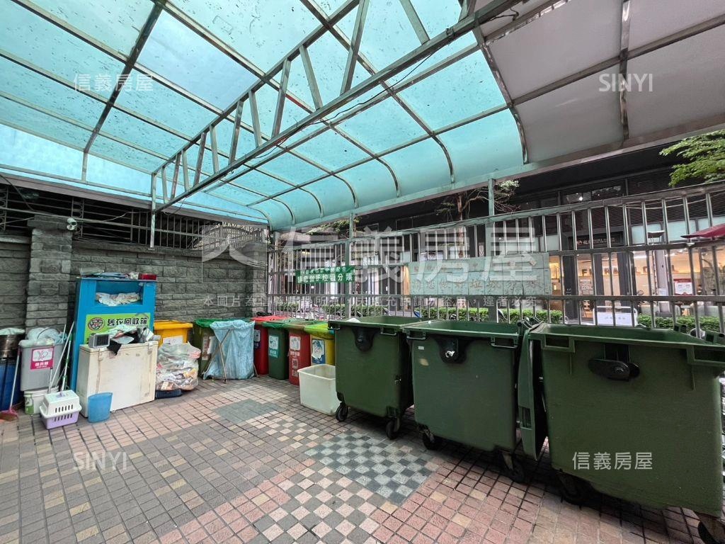低總價捷運旁高樓層套房房屋室內格局與周邊環境