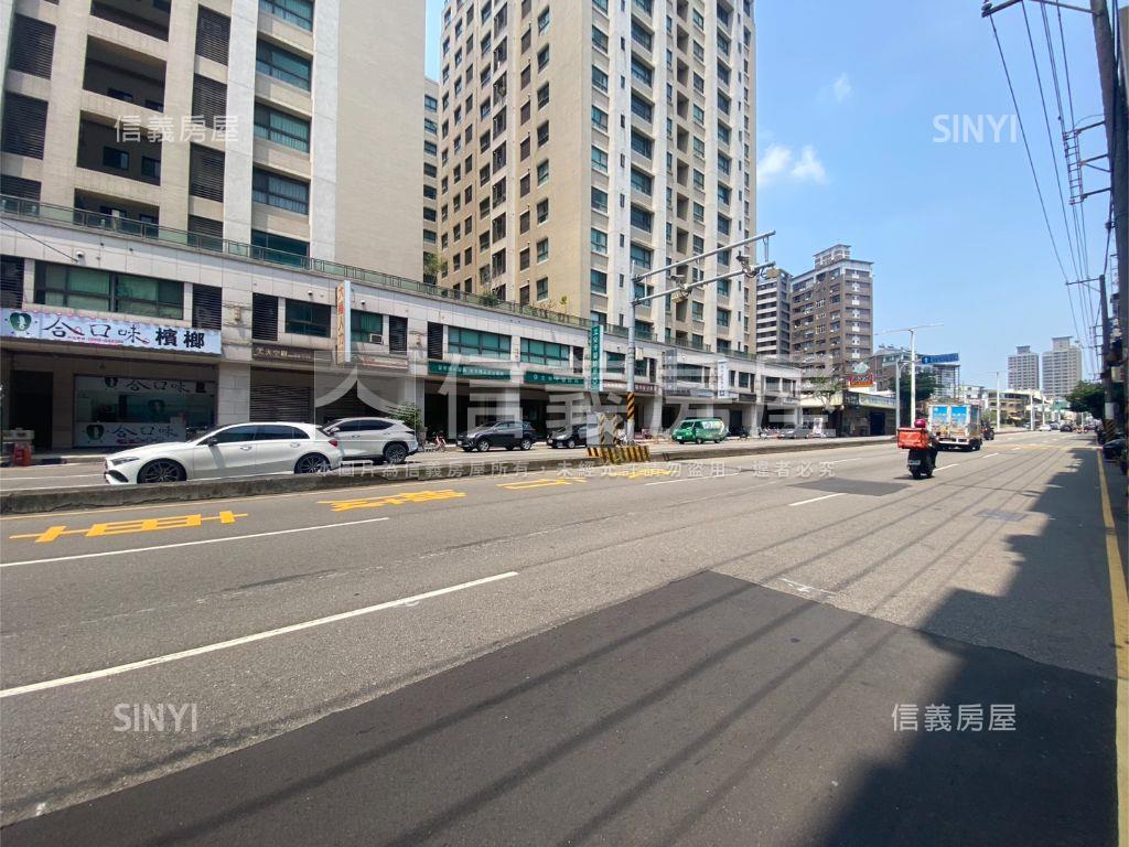 五權南路一樓優質店面房屋室內格局與周邊環境