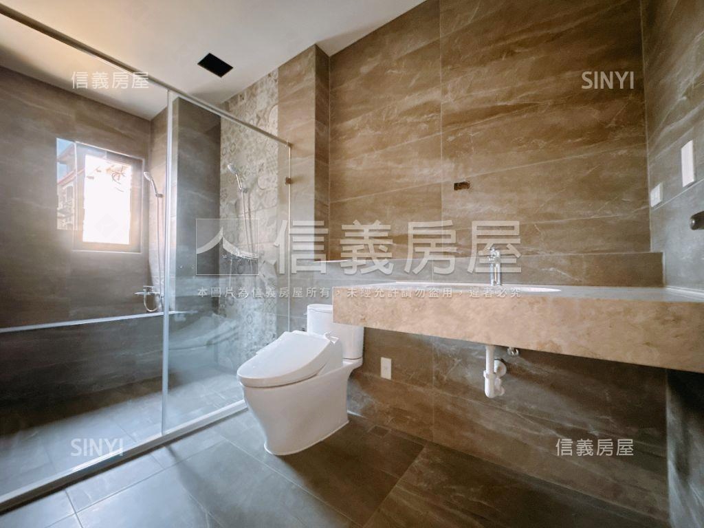 水湳全新臨路美墅Ａ房屋室內格局與周邊環境