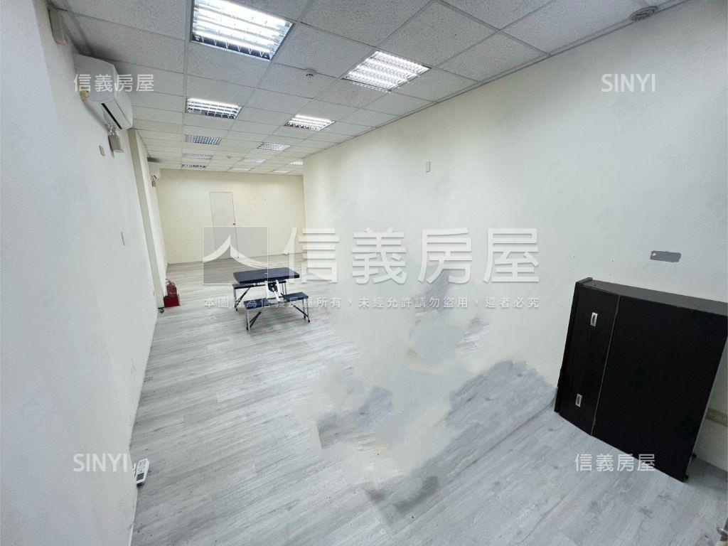 ．稀有近台橋捷運站店面房屋室內格局與周邊環境