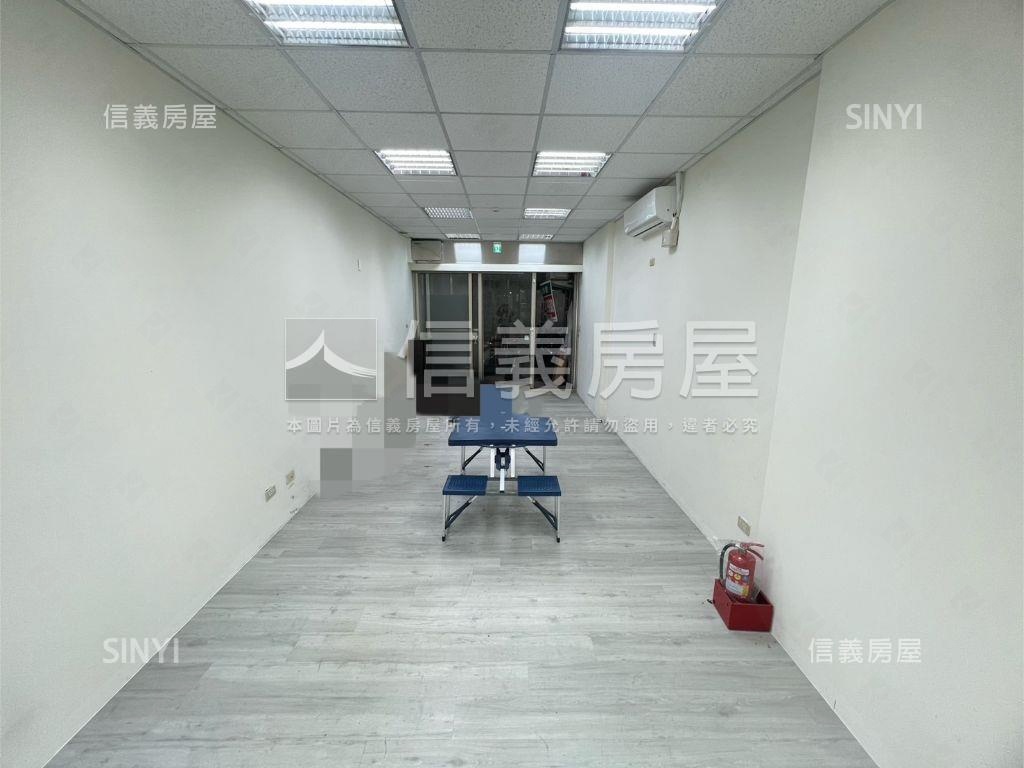 ．稀有近台橋捷運站店面房屋室內格局與周邊環境
