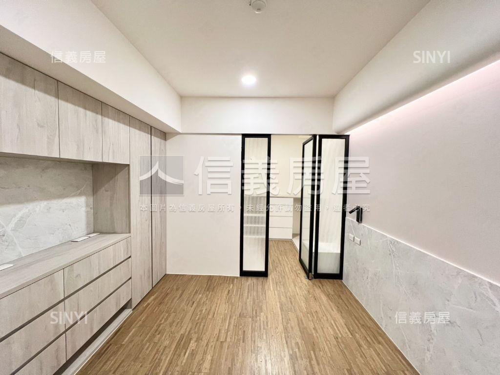 新埔巨蛋全新高級裝潢三房房屋室內格局與周邊環境