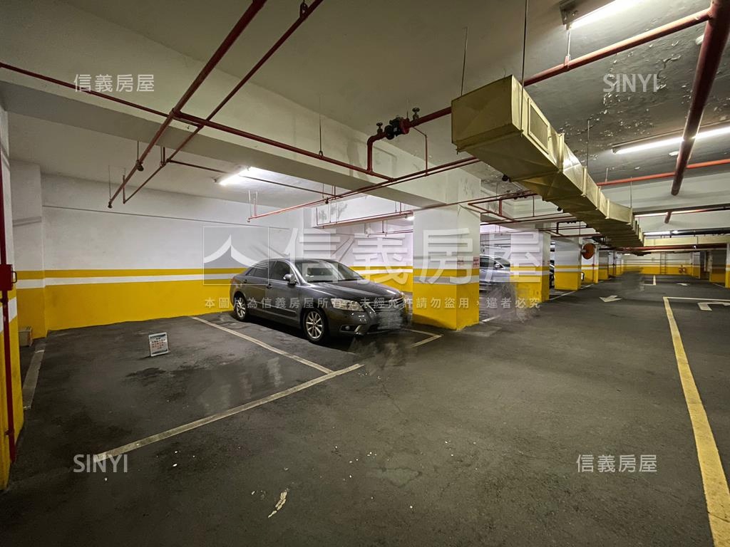 ★新光河山晶鑽寬敞庭院戶房屋室內格局與周邊環境