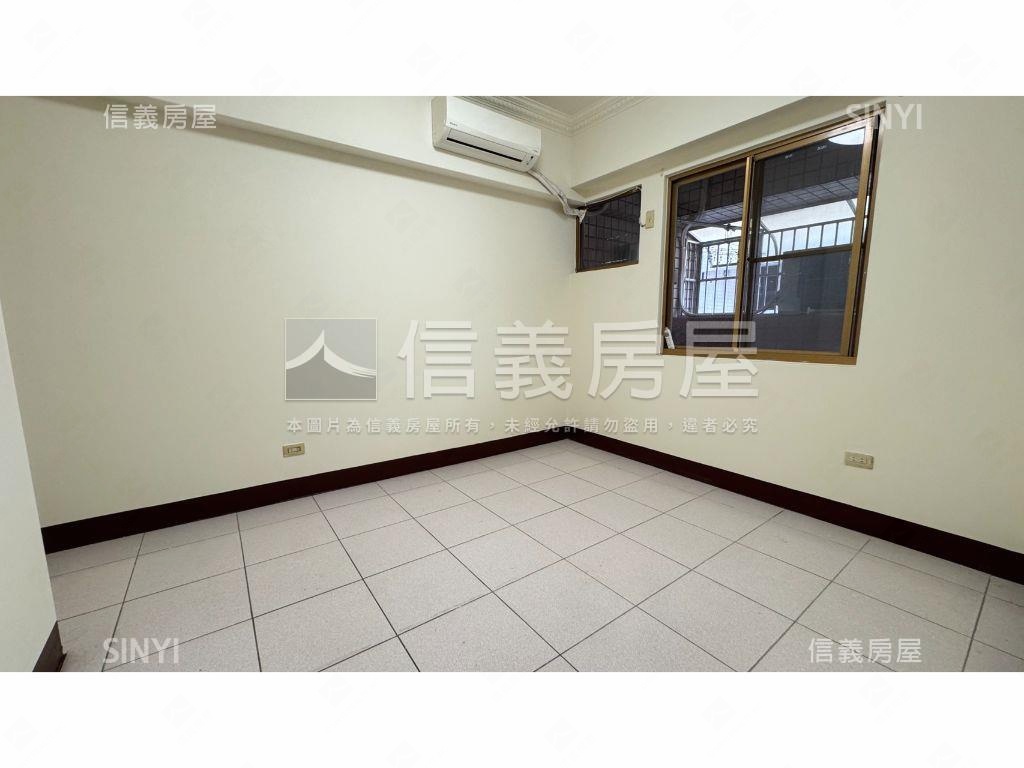 低總價三房有平面車位房屋室內格局與周邊環境