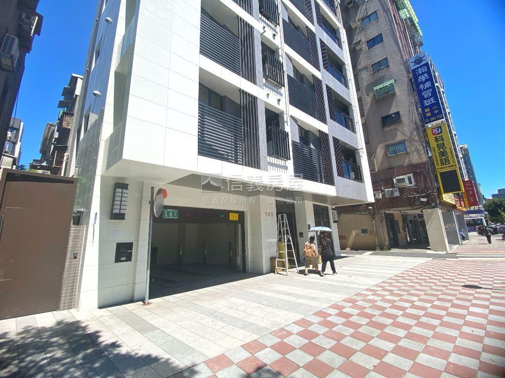 【中山藝極】雙連捷運美套房屋室內格局與周邊環境