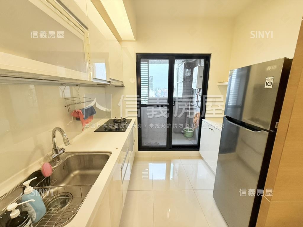 愛琴河次高樓採光兩房房屋室內格局與周邊環境
