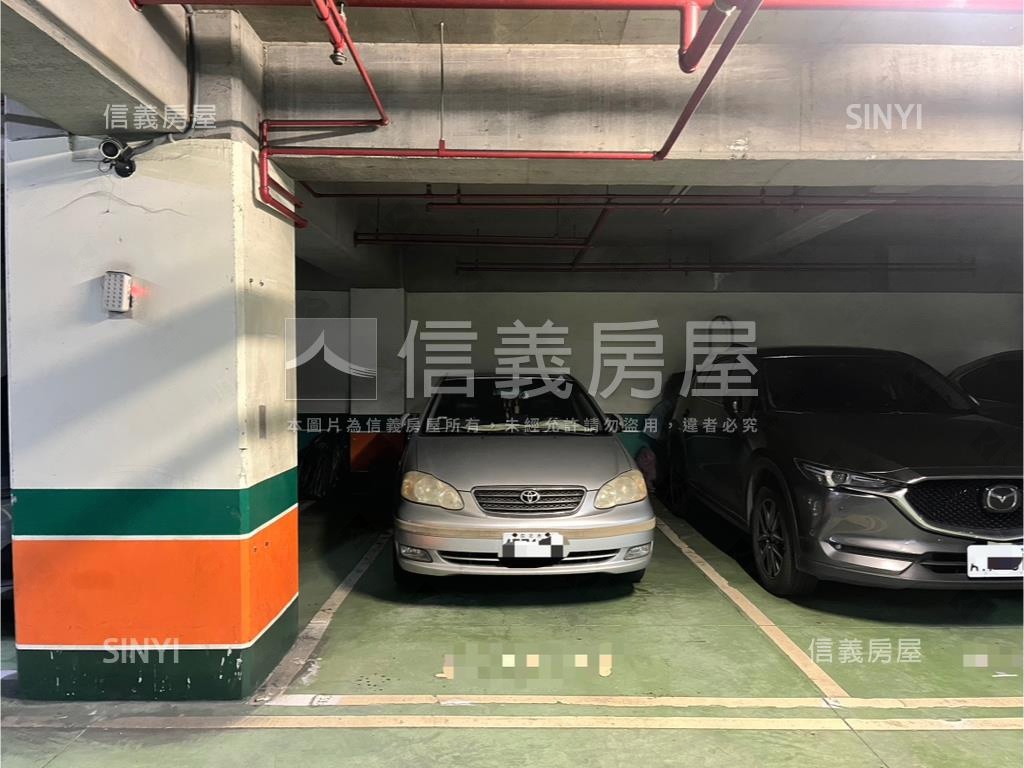 帝寶花園珍藏高樓３房車位房屋室內格局與周邊環境