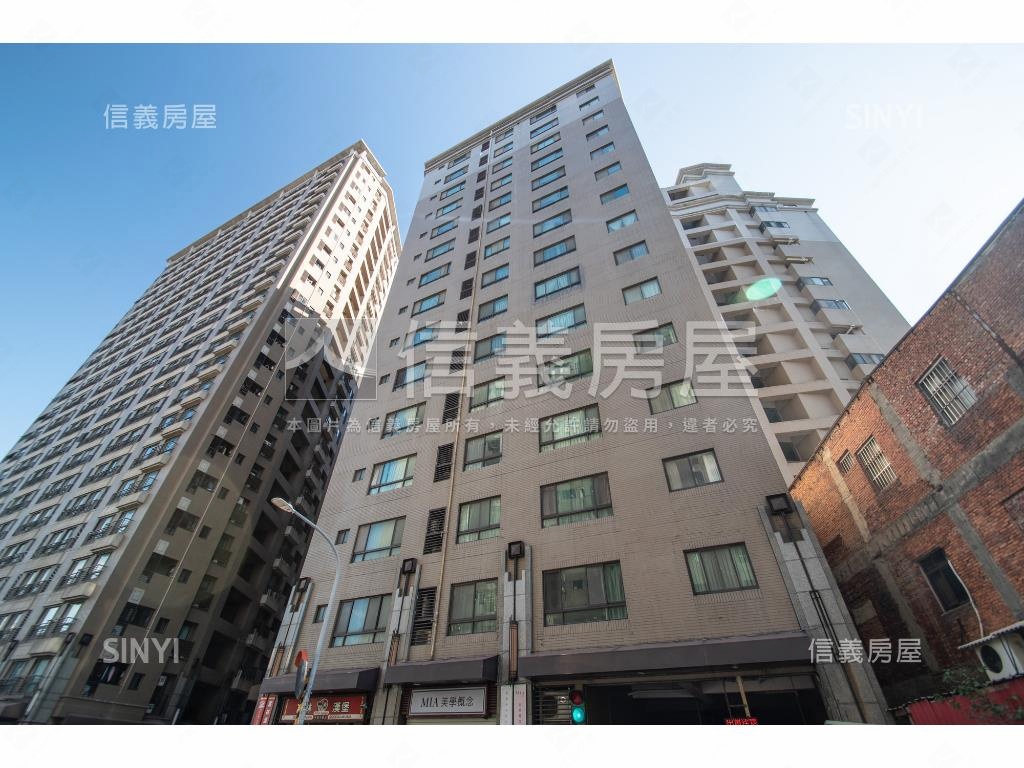 美麗歐洲高樓明亮三房車位房屋室內格局與周邊環境