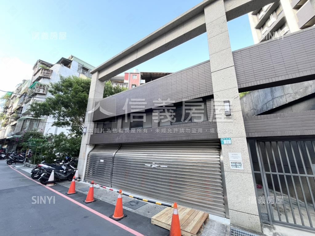 專任元賀享家平面車位房屋室內格局與周邊環境