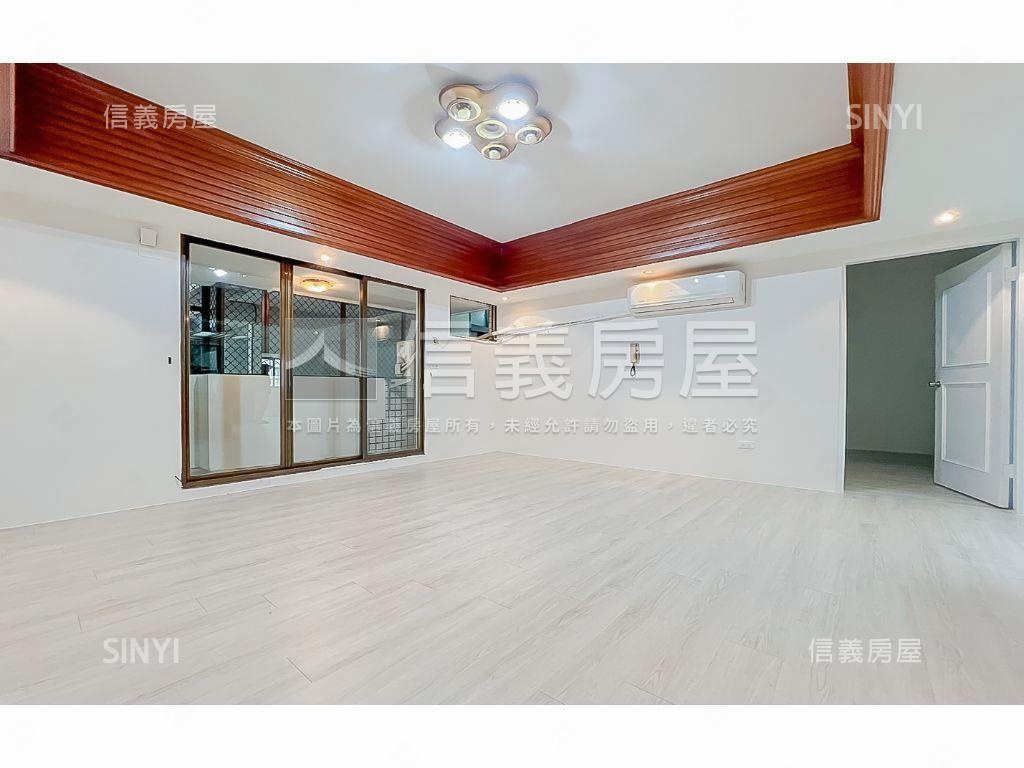 雙橡園三房近文心崇德捷運房屋室內格局與周邊環境