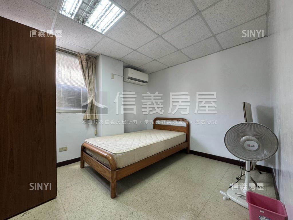 新生北電梯華廈２房房屋室內格局與周邊環境