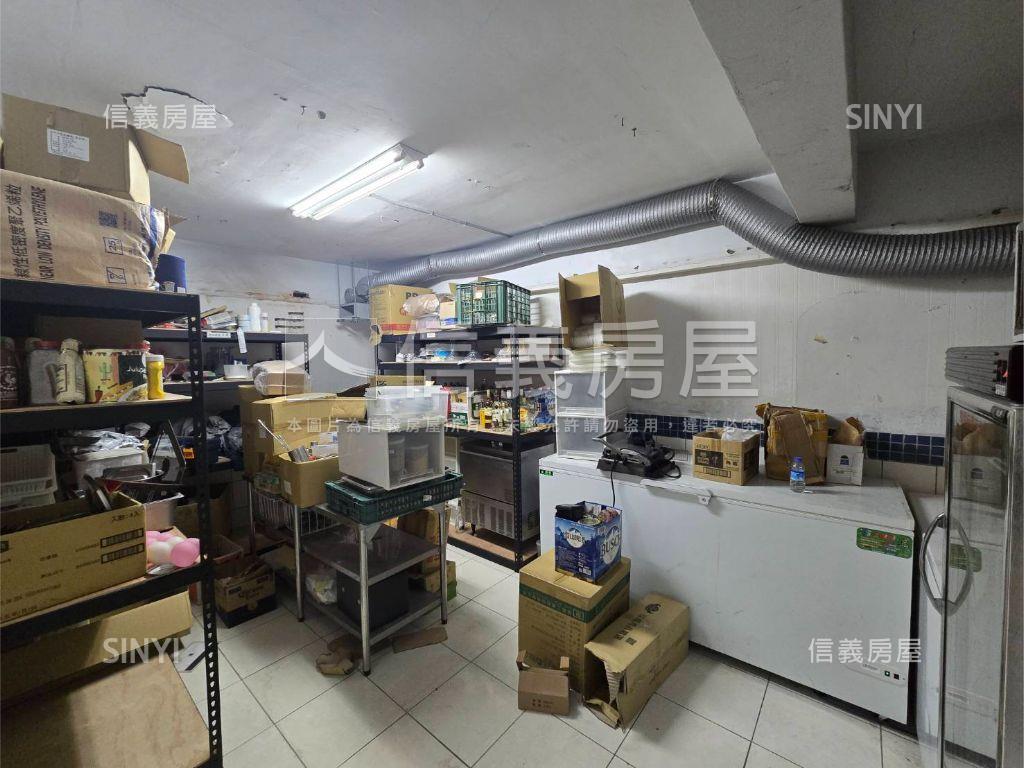 新莊輔大旁透天房屋室內格局與周邊環境