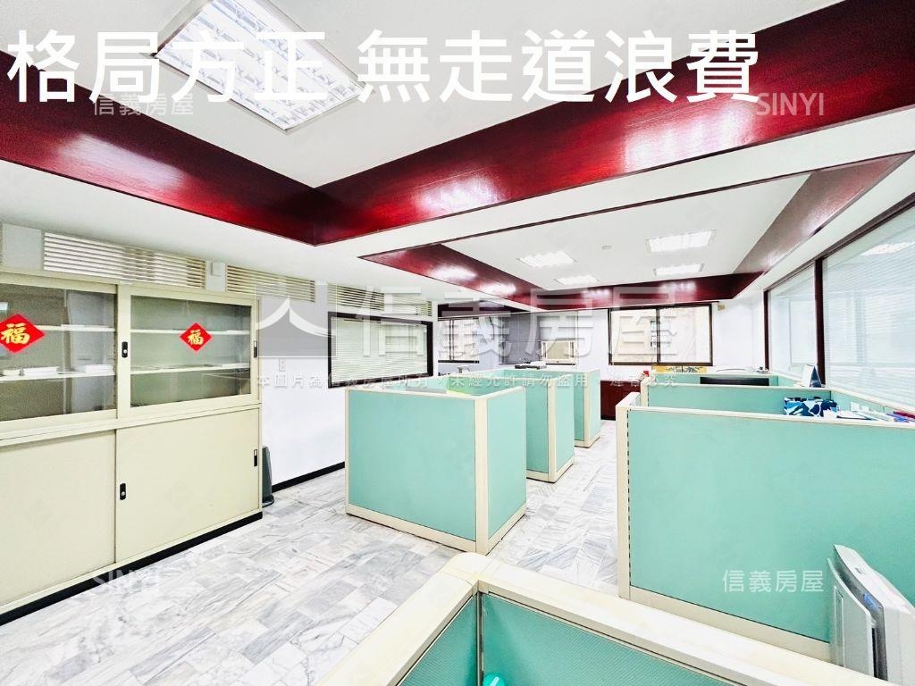 松江南京住辦大樓有２車位房屋室內格局與周邊環境