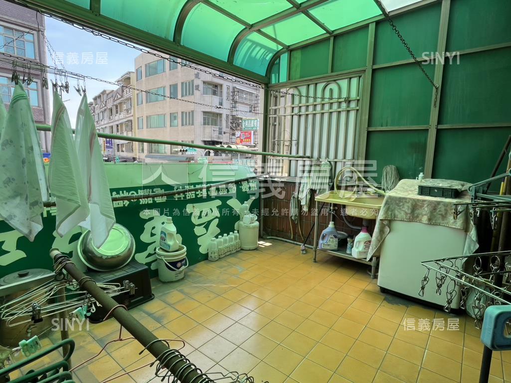 新興路醒目店住透天房屋室內格局與周邊環境