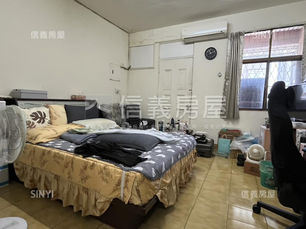 新興路醒目店住透天房屋室內格局與周邊環境