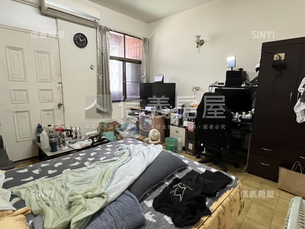 新興路醒目店住透天房屋室內格局與周邊環境