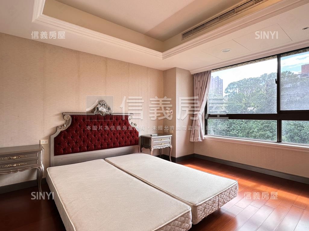 水世紀山河美景豪邸房屋室內格局與周邊環境