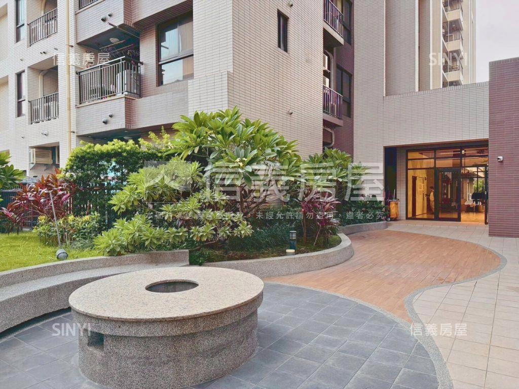 極美永豐綻兩房車位雙衛浴房屋室內格局與周邊環境