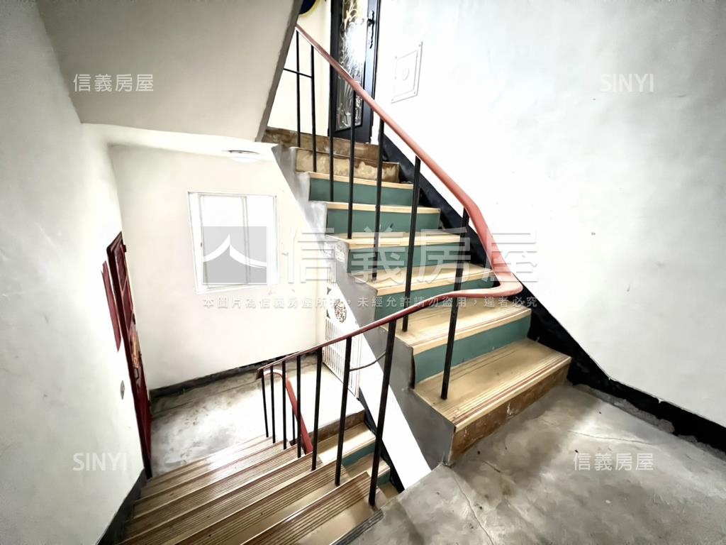 ＊福興路大空間邊間大四房房屋室內格局與周邊環境