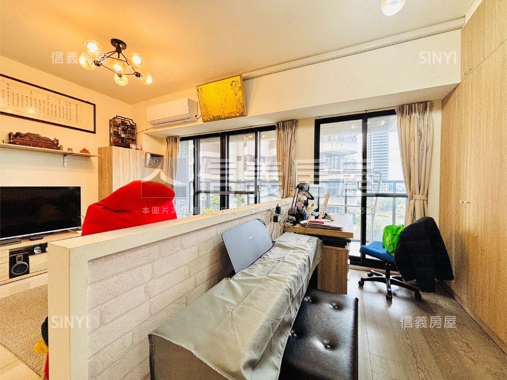 河畔景觀兩房＋開放空間房屋室內格局與周邊環境