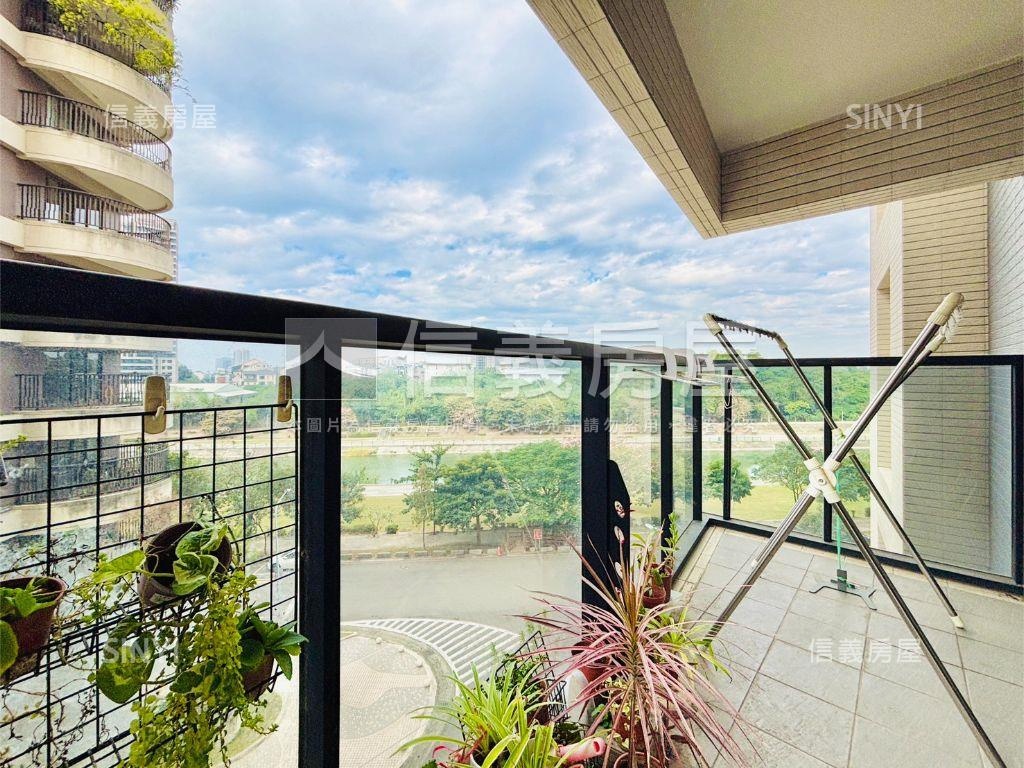 河畔景觀兩房＋開放空間房屋室內格局與周邊環境