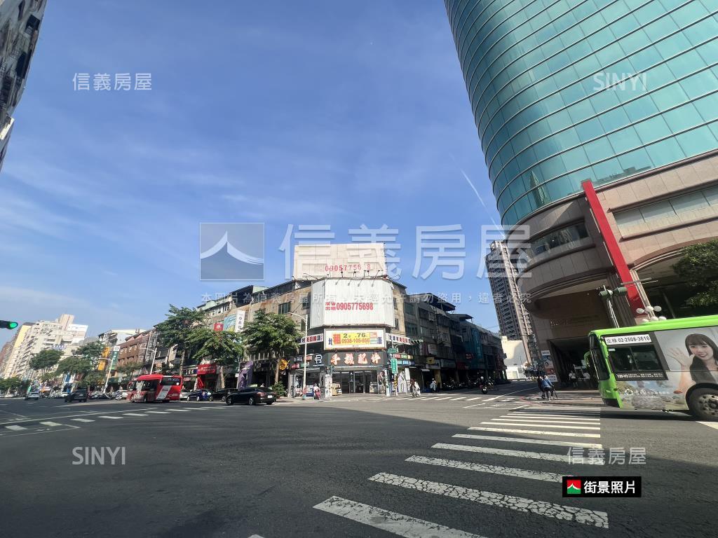 新光三越旁收租邊間店面房屋室內格局與周邊環境