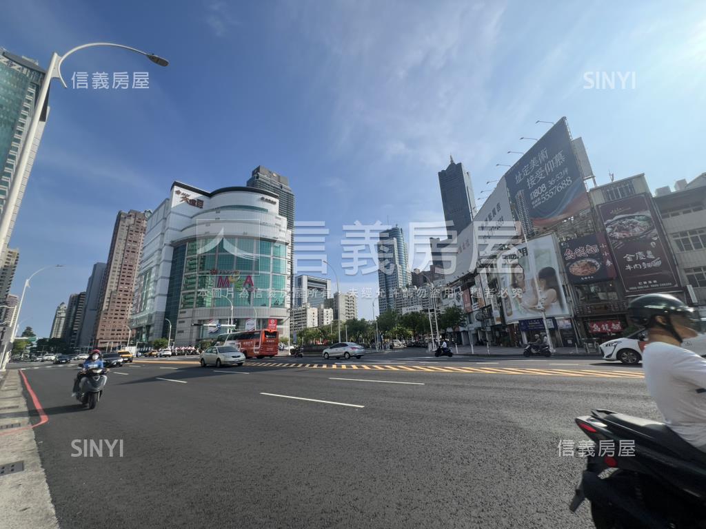 新光三越旁收租邊間店面房屋室內格局與周邊環境