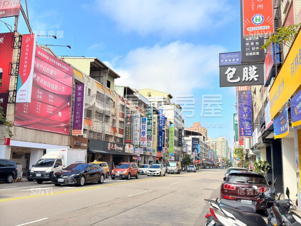 向上路透店磅礴登場房屋室內格局與周邊環境