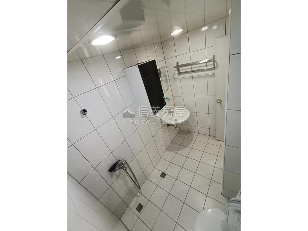 八德街稀有收租金好屋房屋室內格局與周邊環境