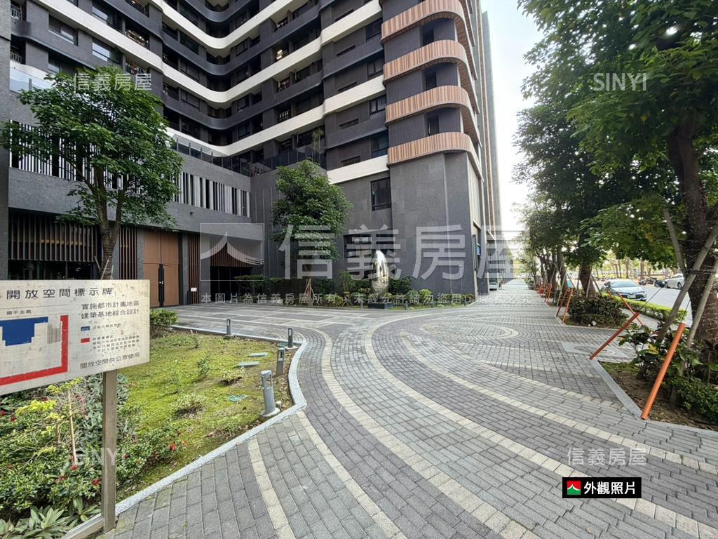 潤隆稀有露台質感兩房車位房屋室內格局與周邊環境