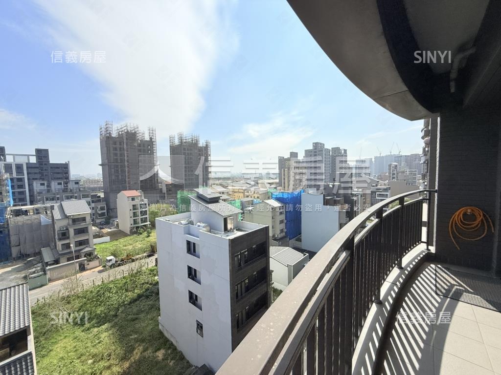 Ａ１８大兩房視野平面車位房屋室內格局與周邊環境