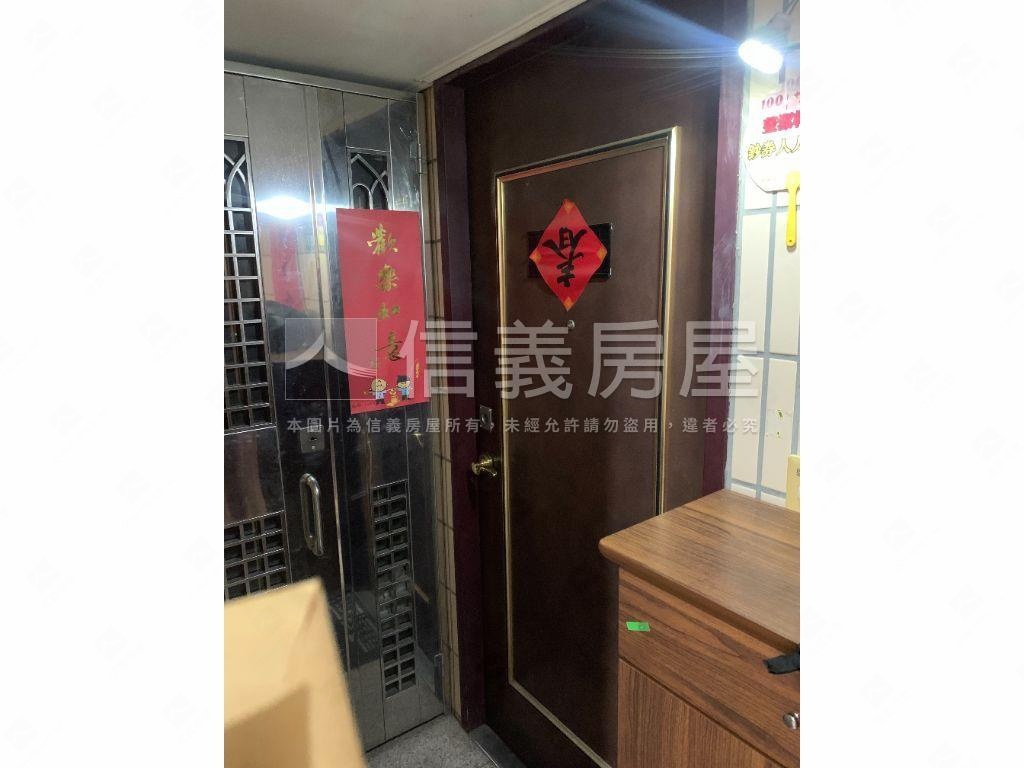 陽光溫馨套房含車位房屋室內格局與周邊環境