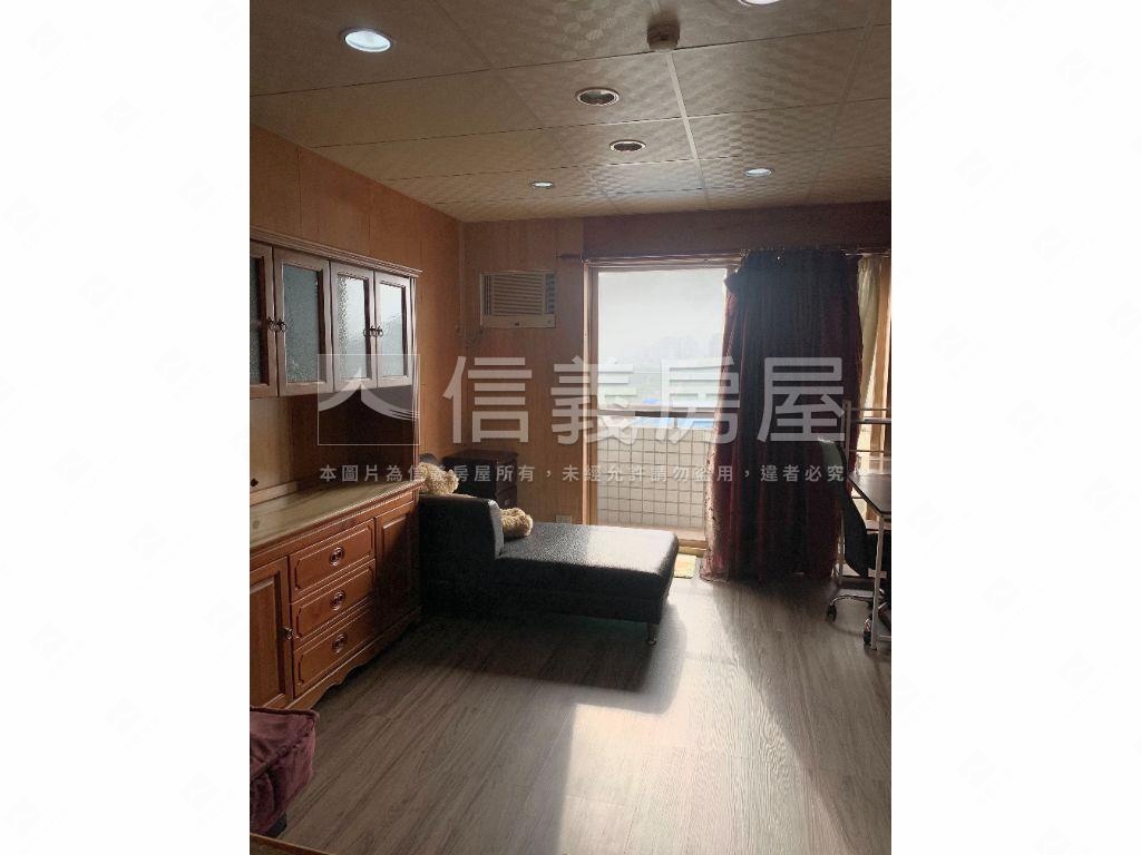 陽光溫馨套房含車位房屋室內格局與周邊環境