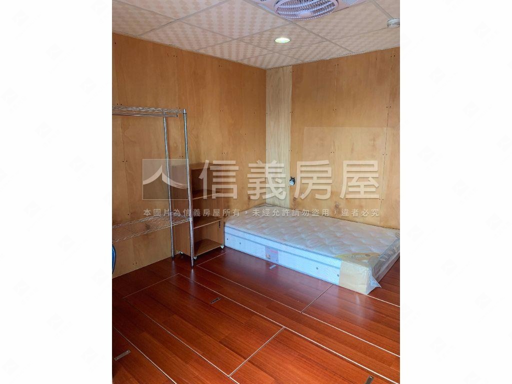 陽光溫馨套房含車位房屋室內格局與周邊環境