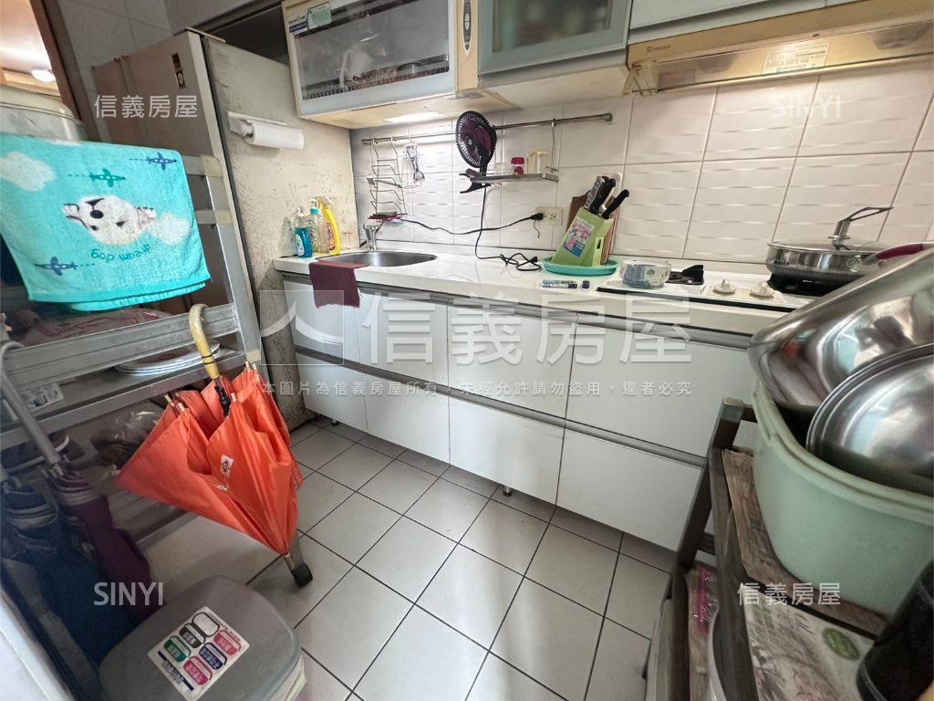 竹城兼六園大三房美屋房屋室內格局與周邊環境