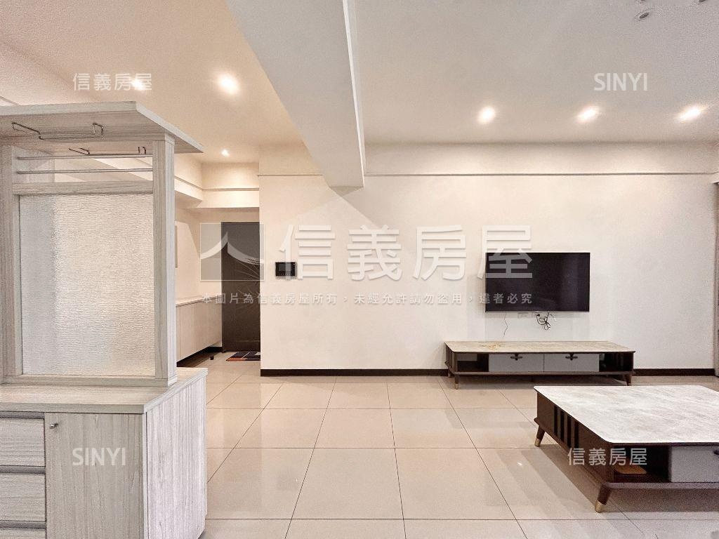 精選樂捷市四房車位房屋室內格局與周邊環境