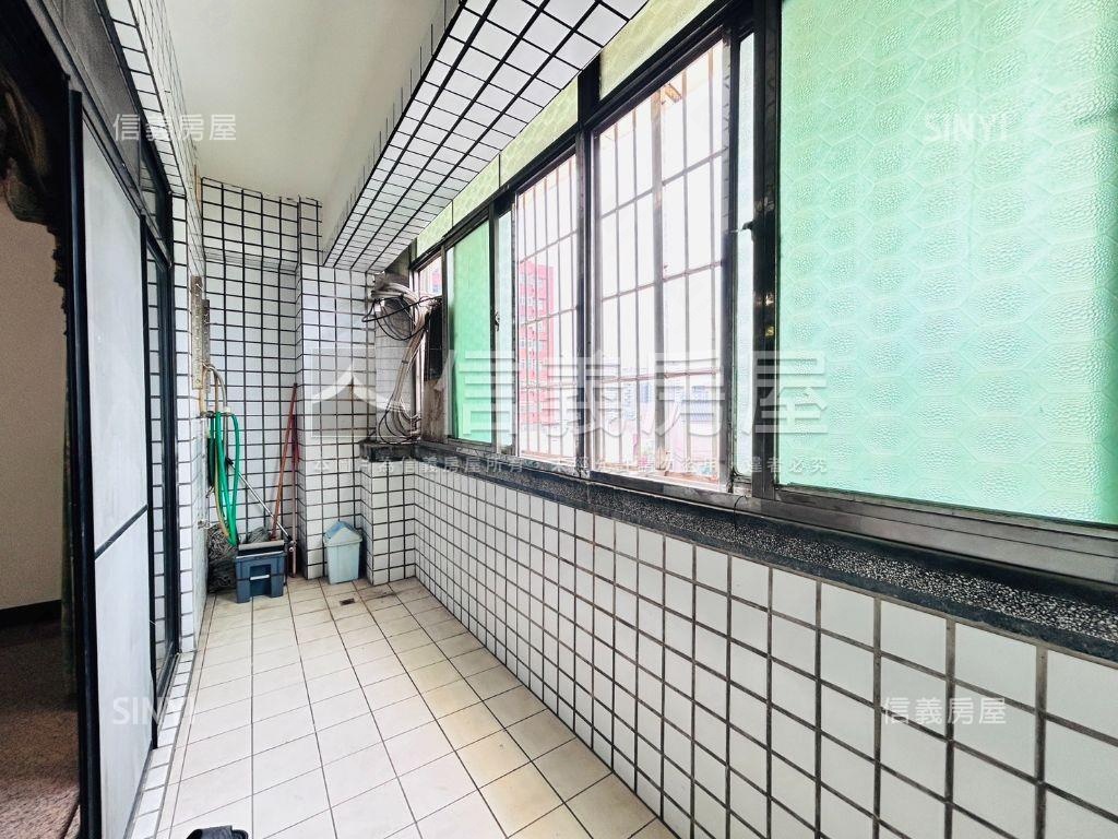 藝文。大坪數採光美屋房屋室內格局與周邊環境