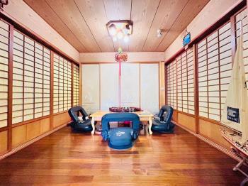 藝文。大坪數採光美屋