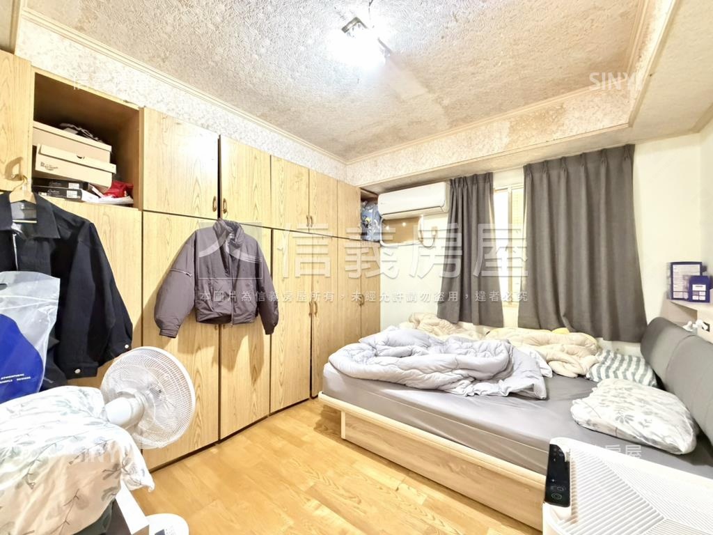 稀有學區三房車位房屋室內格局與周邊環境