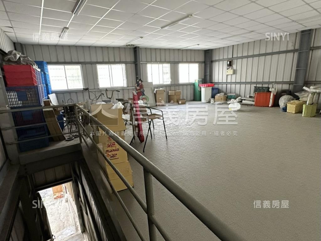 漢神洲際大面寬商一店面房屋室內格局與周邊環境