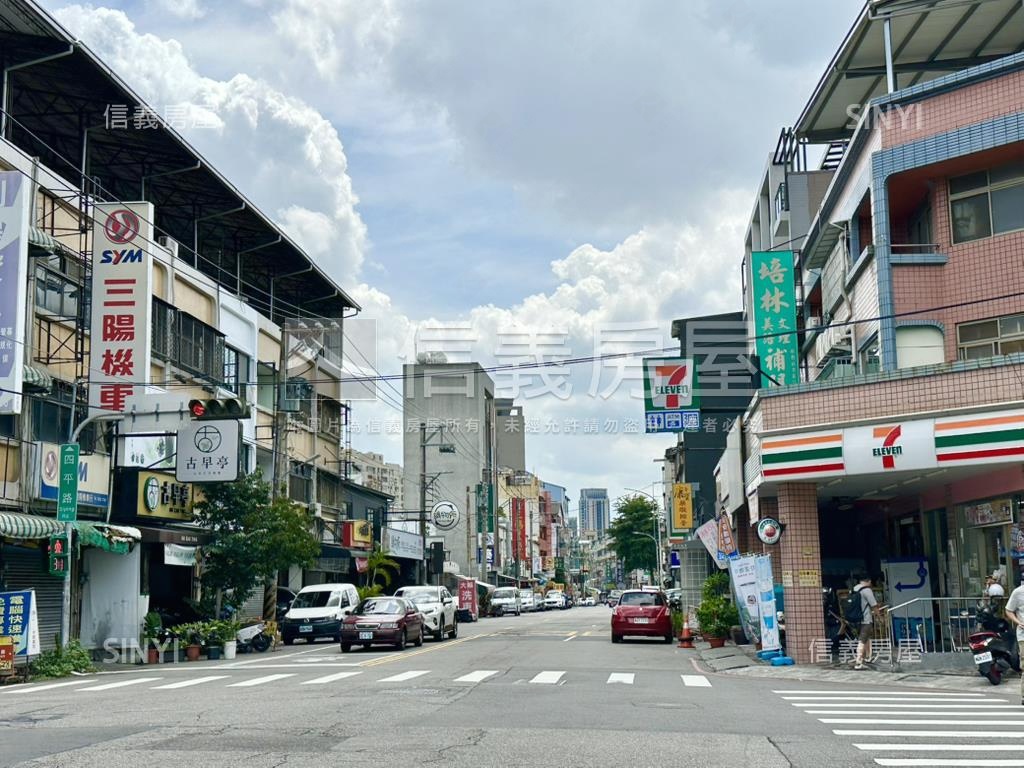 漢神洲際大面寬商一店面房屋室內格局與周邊環境