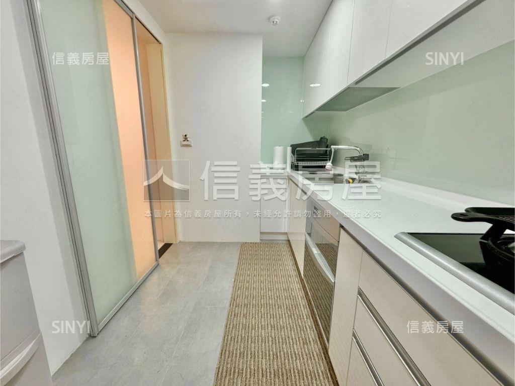 麗晨卓爾露臺戶稀有釋出房屋室內格局與周邊環境