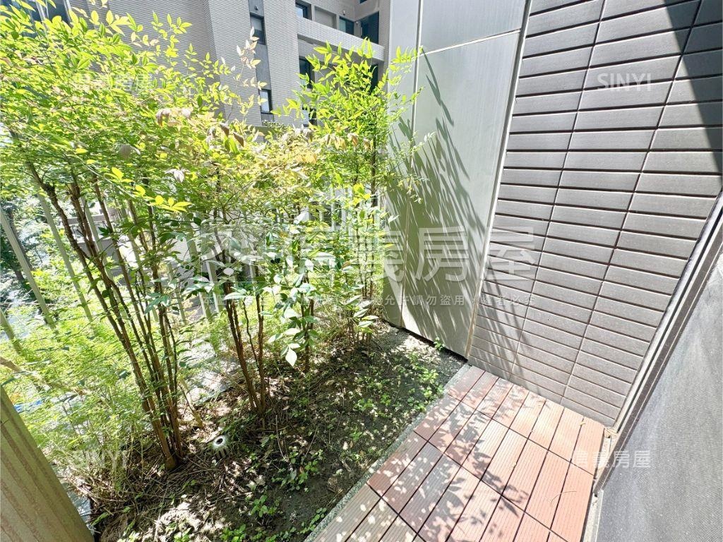麗晨卓爾露臺戶稀有釋出房屋室內格局與周邊環境