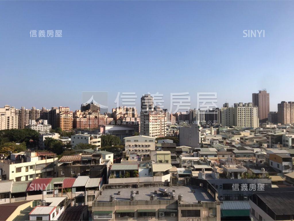 屋齡未滿十年建工發財美宅房屋室內格局與周邊環境