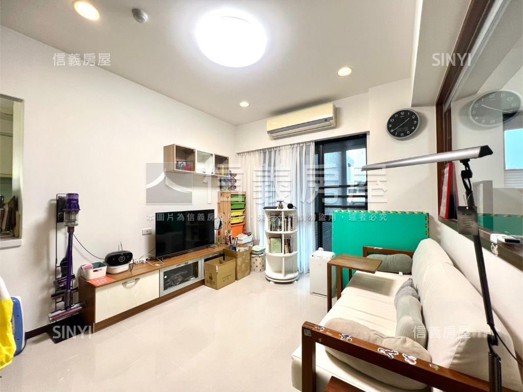 捷運～雍河院絕美３房車位房屋室內格局與周邊環境