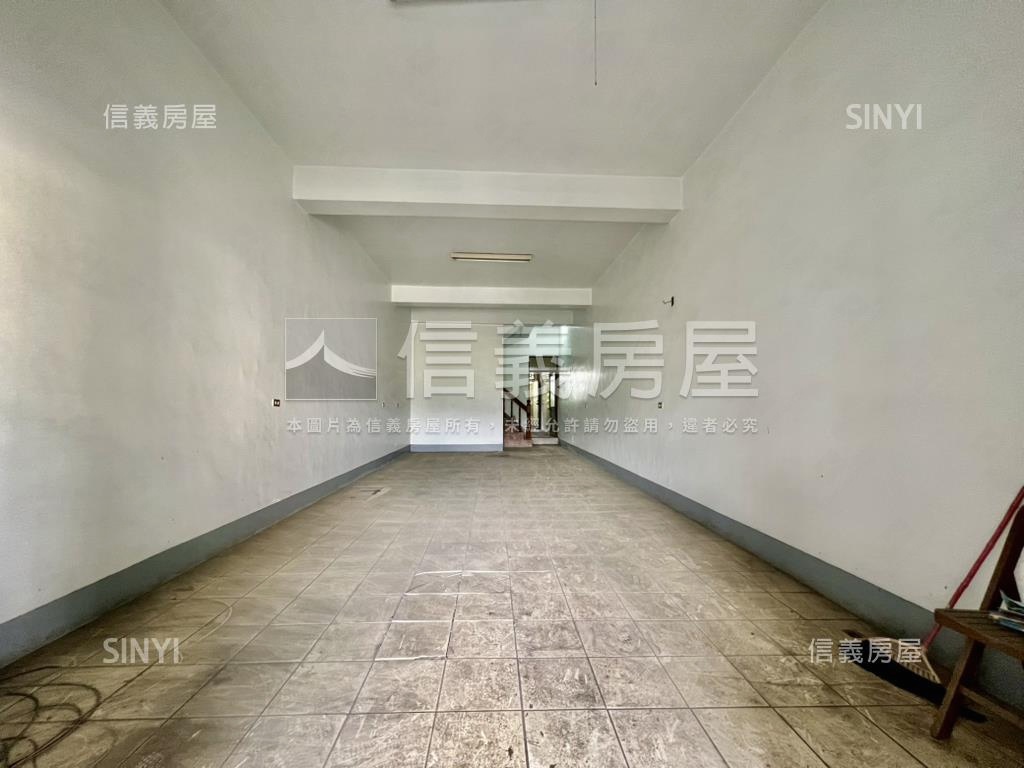 大地坪低總價前後臨路透天房屋室內格局與周邊環境