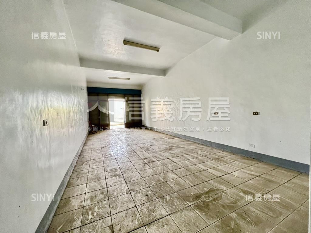 大地坪低總價前後臨路透天房屋室內格局與周邊環境